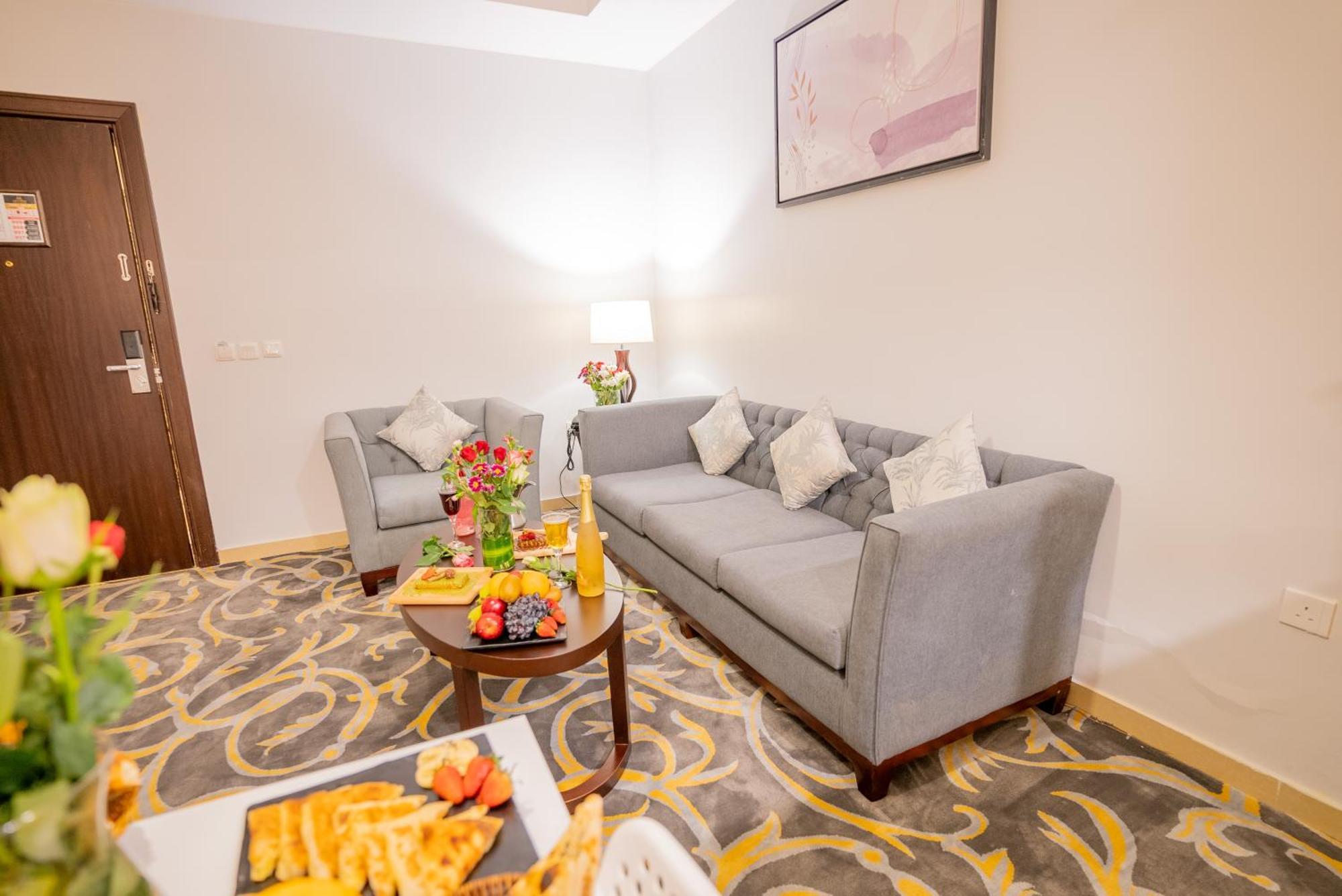 Laten Suites Al Naseem Yidda Exterior foto
